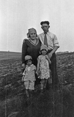 William J Dumes family , Freda, Mildred and Stan
 (~1928)