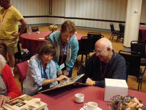 
Karen Finkelstein, Marylan and John Karp (2006)