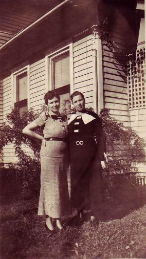 Jeannette Karp Dumes and Becky Dumes, Jeannette's Mom.

 (~1933)