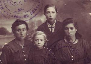 Karp family passport photo taken in Poland.Yetta Karp (mother), Sophie Karp(Feldman), Ben Karp, Fannie Karp  (1922)