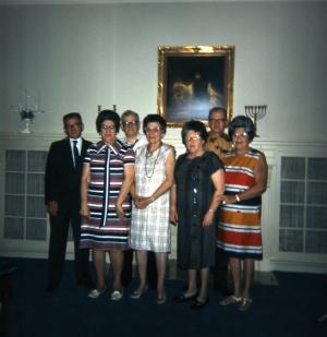 Louis Fialco, Sadie Fialco, Phil Fialco, Ruth Fialco, Freda Fialco Dumes, Charlie Fialco, and Mable (1970)