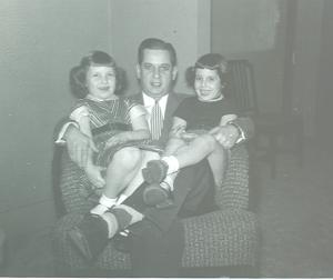 Leonard and daughters (1952)