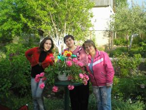 Marina, Julia and Tanya at Julia's 60th birthday celebration (2008)