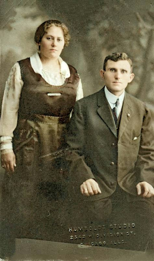 Leo and Esther Zucker, related to the Dumes family via Phyllis Abels Dumes, wife of Stanley Dumes. <br>