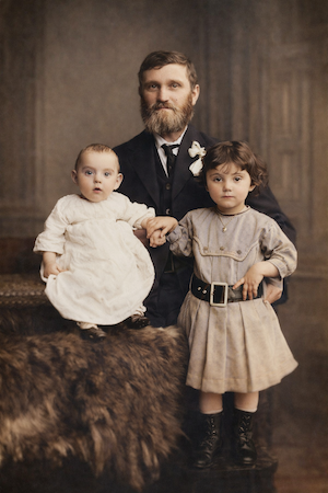 L to R: Marty Witkin, grandfather David Zucker, Ida Abels' Father, and Lucille Witkin Porter.  David is my maternal great-grandfather and connects to the Dumes family via Phyllis Abels Dumes who married Stanley Dumes. 