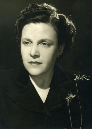 Freda Fialco Dumes (~1940?)