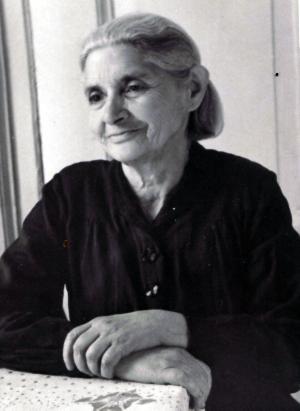 Sora Dumesh Khitrin in Gorky (1940)