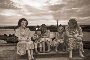 Left to Right, Fanya Dumesh Hodak, her daughter Ella, Eugenia Dumesh, daughter of Elena, Olga Dumes, daughter of Elena and Elena Lotereichik Dumesh, wife of Israel.

Elena and children were visiting from Gorky. (1957)