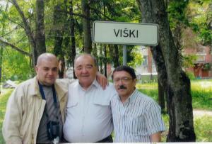 Boris Dumesh with his father Leiser and Uncle Vulf (2003)