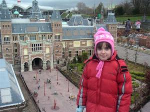 Dana Dumesh Kastrov in Madurodam, Netherlands  (2008)