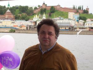 Vladimir Bort in Nizhny Novgorod, on the Volga.  (2011)