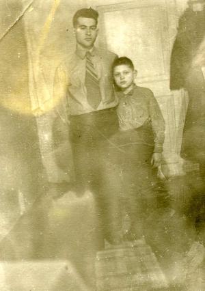 sons of Sora Dumesh, Aaron Khitrin on the right, and Lev Khitrin on the left. (1939)