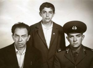 Jacob Bort, Vladimir Bort, Eugene Bort. (1973)