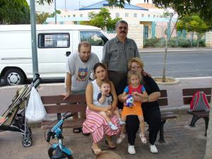 Haifa. From left to right: Igor Rajhlin, husband of Inna Rajhlin (daughter of Eugenia Dumesh), Victor Valder (husband of Eugenia Dumesh Valder). From left to right, Inna Rajhlin, Eugenia Dumesh Valder. Ejtan is great-great-grandson of Moisey Dumesh, Adi is great-great-granddaughter of Moisey Dumesh (2007)
