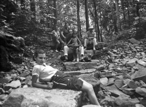  Dora Lieberman in the foreground.  In the back it's Stan Dumes on the left, then Freda Dumes. Ben Karp is holding (probably) Sol and I think it's Uncle Louis on the right. (~1935)